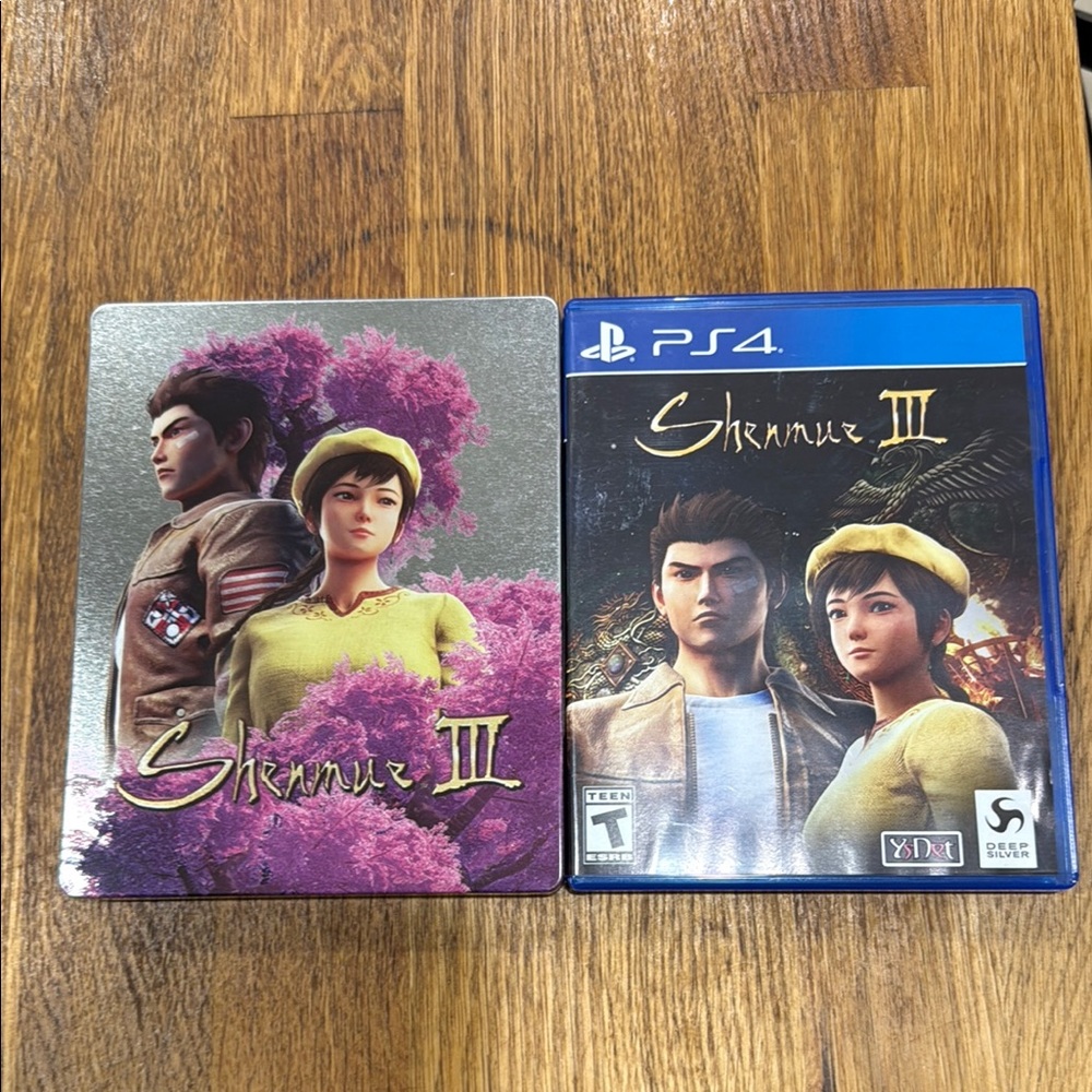 PS4 Game with Steelbook - Purple and Yellow